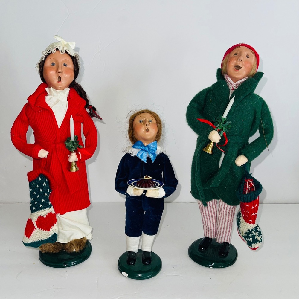 3 Byers Choice Carolers Dickens Christmas Figurines Pudding Stockings VTG